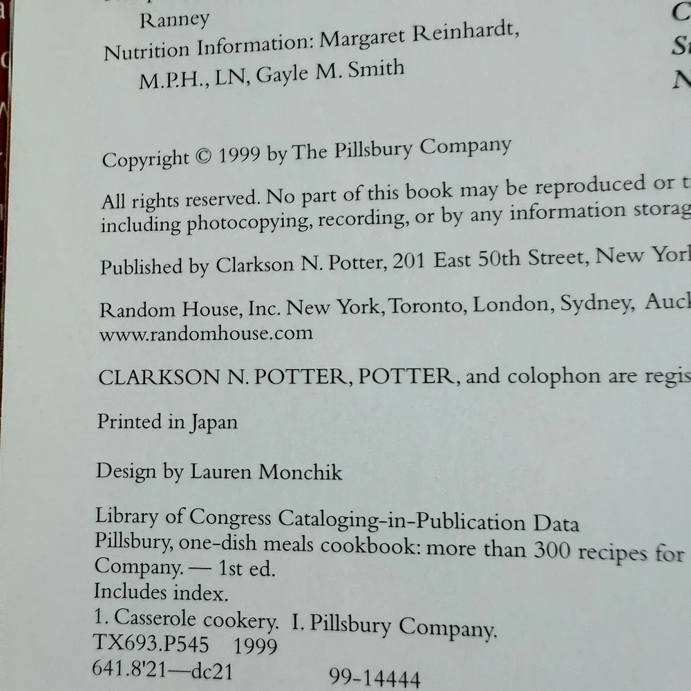 PILLSBURY One Dish Meals Cookbook: Potter: 1st Edition 1st Printing 1999 H/C D/J